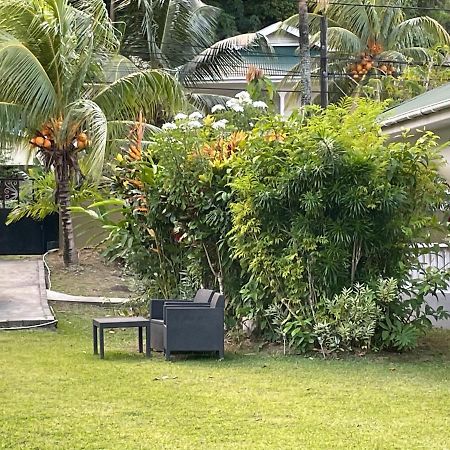 Marl Self Catering Villa Pointe La Rue Exterior photo