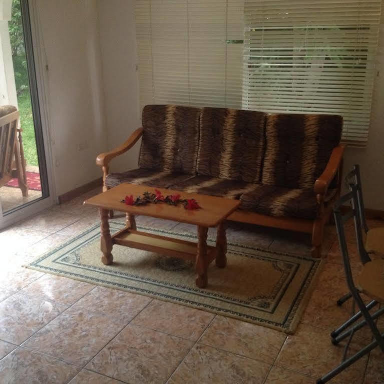 Marl Self Catering Villa Pointe La Rue Exterior photo
